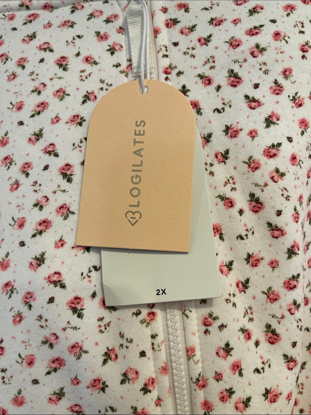 NWT Blogilates Women's Marshmallow Full Zip Hooded Sweatshirt, 2X - Cream Floral - Picture 7 of 12